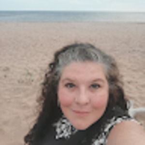 Meet your Posher, Darlene